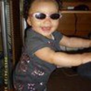 Meet your Posher, Moira